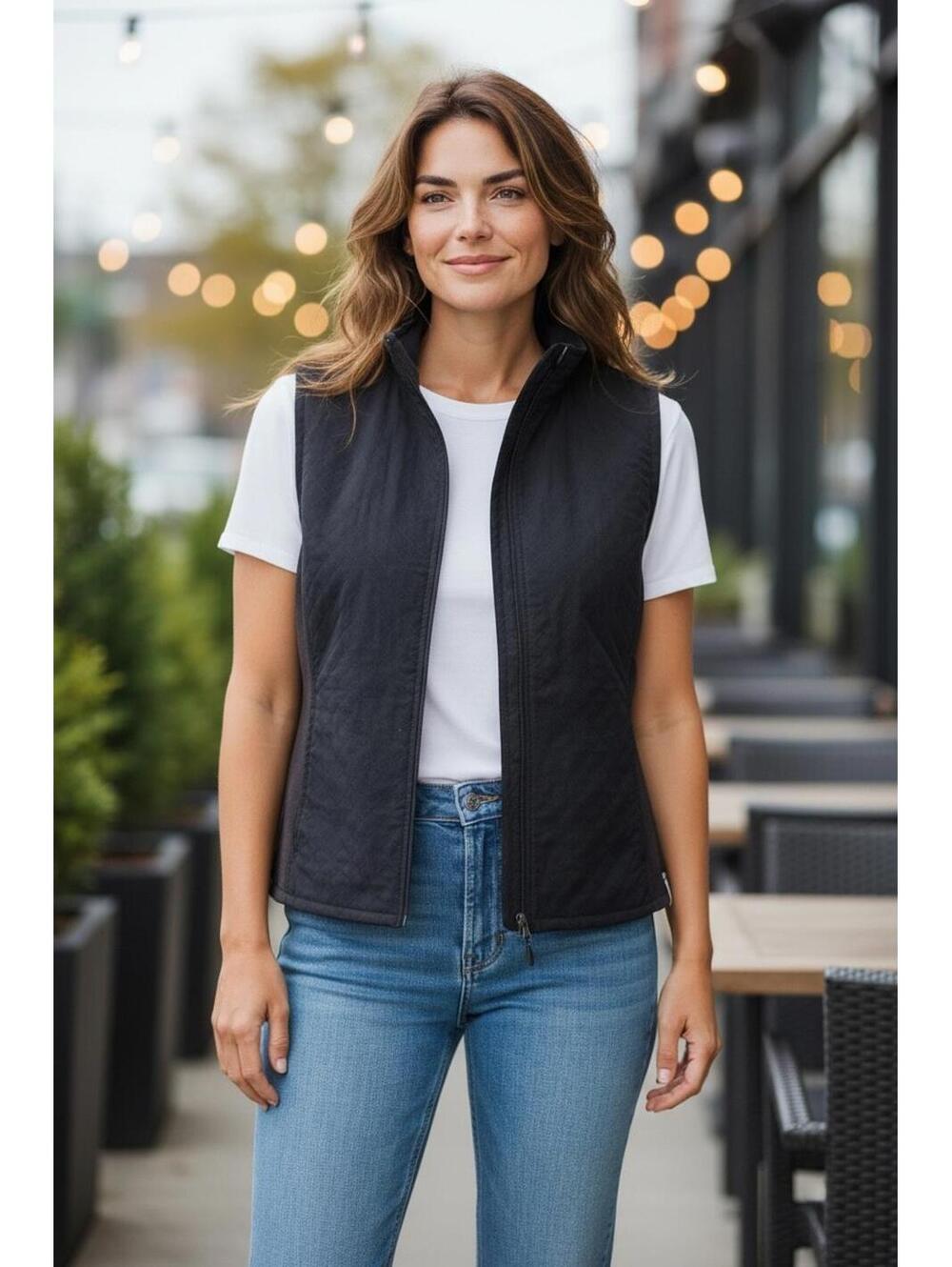 Columbia Lightweight Quilted Vest, Ladies Sz Med, Black, Side Inserts, Sporty,